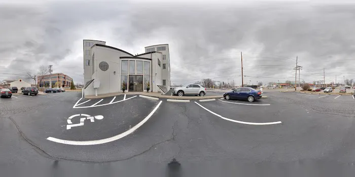 Yenzer Family Dental of Chesterfield Picture 2