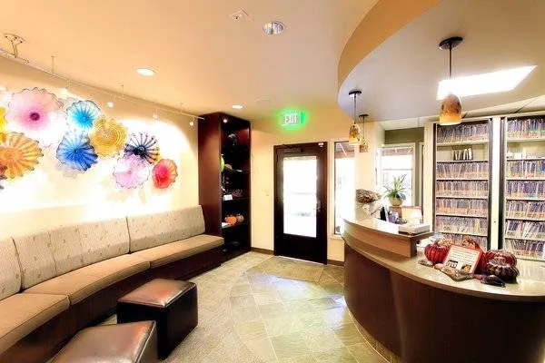 Bellevue Dental Arts Picture 5