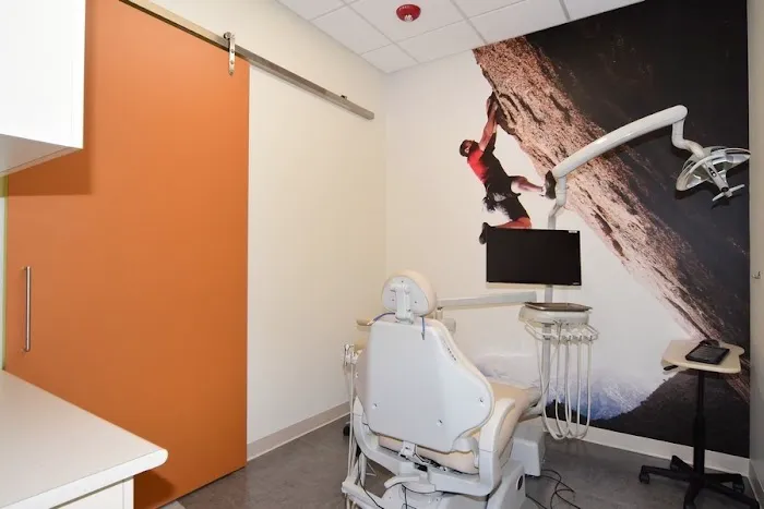 Redmond Modern Dentistry Picture 2