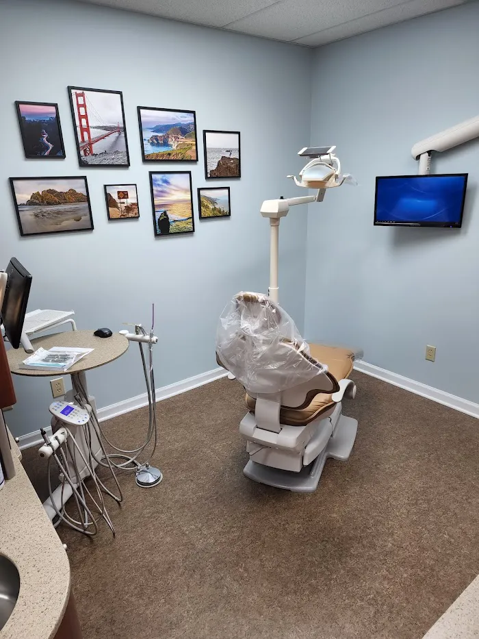 Greenwood Dental Care: Nick Daily DMD; William Johnson DDS Picture 1