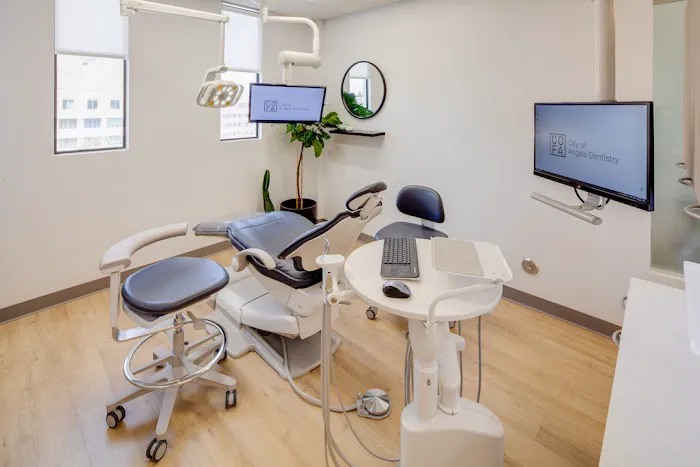 City of Angels Dentistry Picture 1