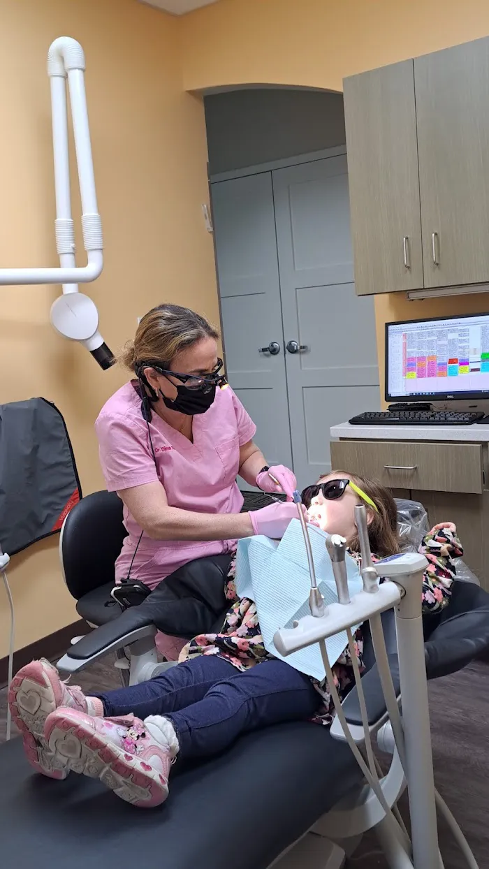 University Heights Dental - Dina Fixler DMD Picture 5