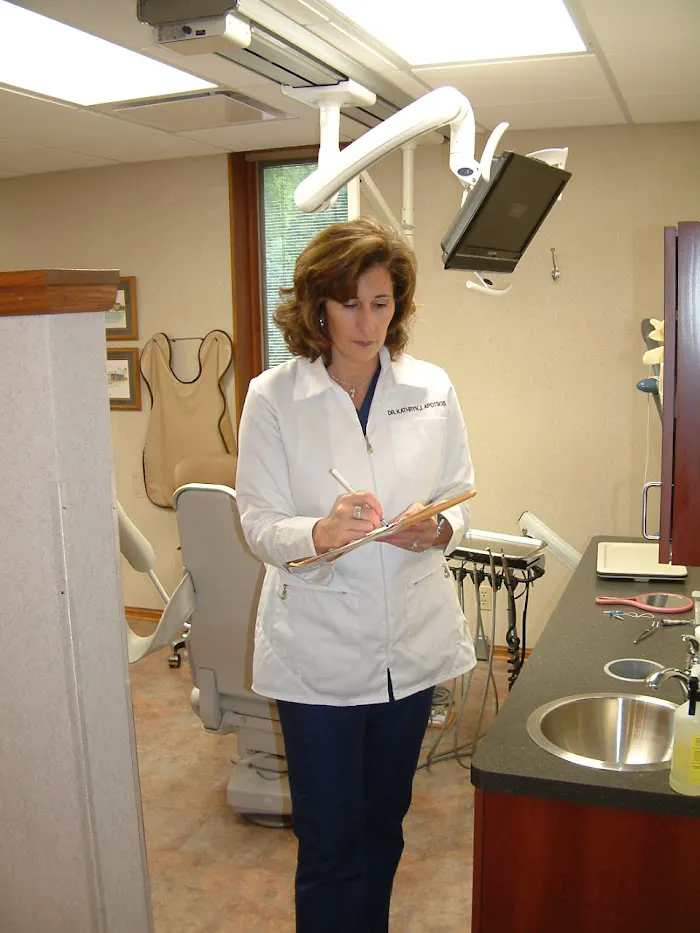 Avery Dental Group Picture 8
