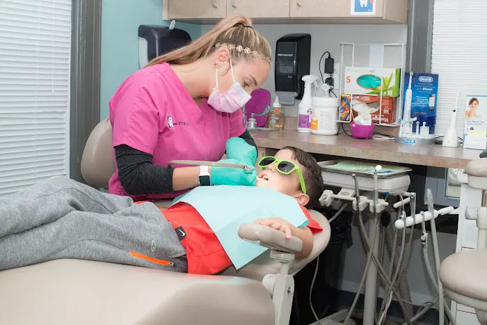 Hudec Dental Picture 1