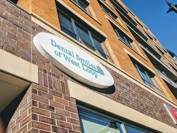 Dental Smiles of West Loop - Chicago Picture 3