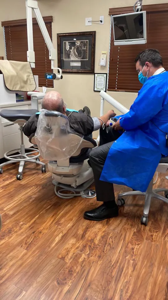 Crested Oak Dentistry Picture 3