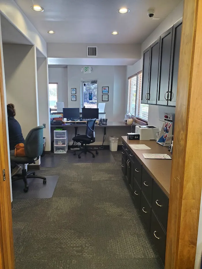 Montrose Dental Partners Picture 9