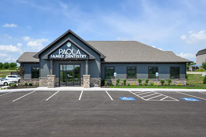 Paola Family Dentistry: Travis Howard DDS Picture 9