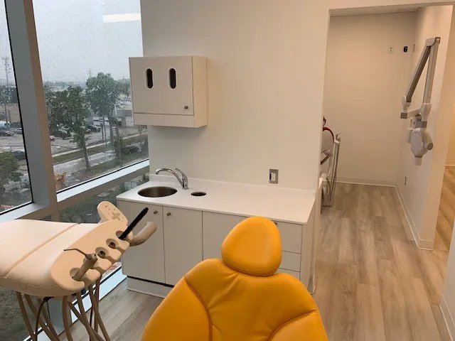 DenTouch Dental Clinic Picture 3