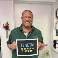 A Dental & Denture ico