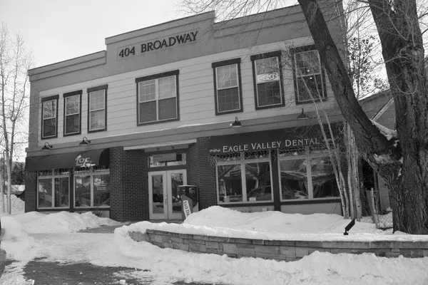 Eagle Valley Dental Picture 1