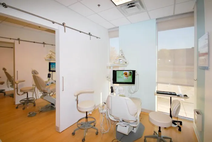 Firewheel Modern Dentistry and Orthodontics Picture 7