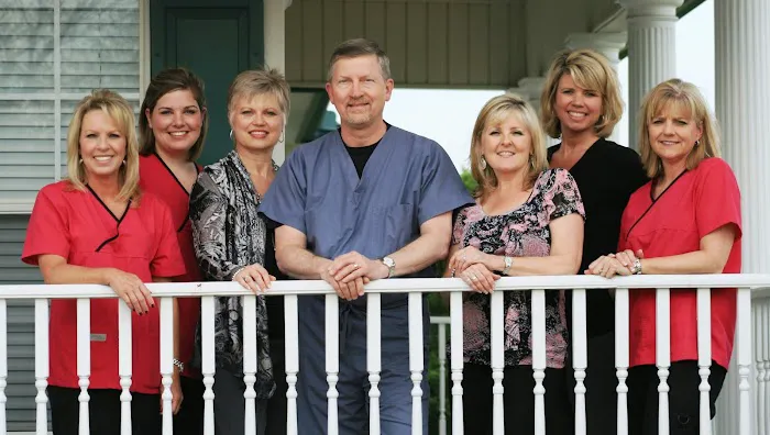 Main Street Dental Care Picture 4