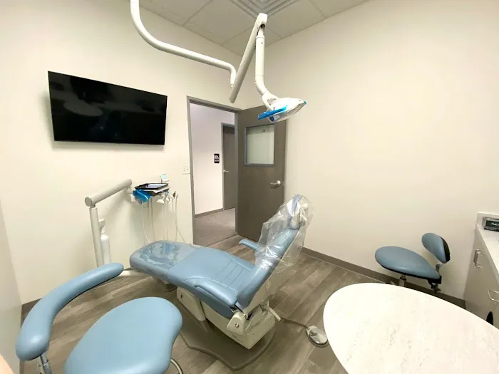 Addison Grove Dental Picture 3