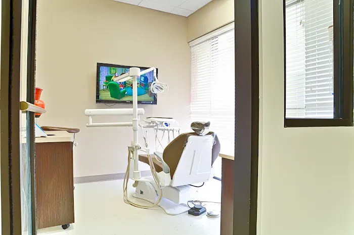 Brident Dental & Orthodontics Picture 1