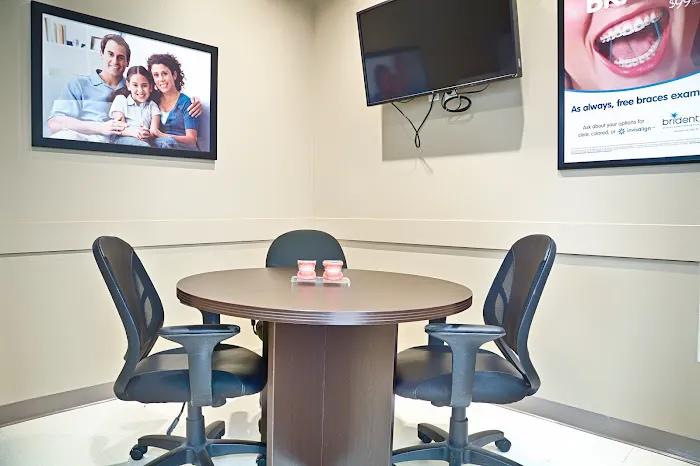 Brident Dental & Orthodontics Picture 8