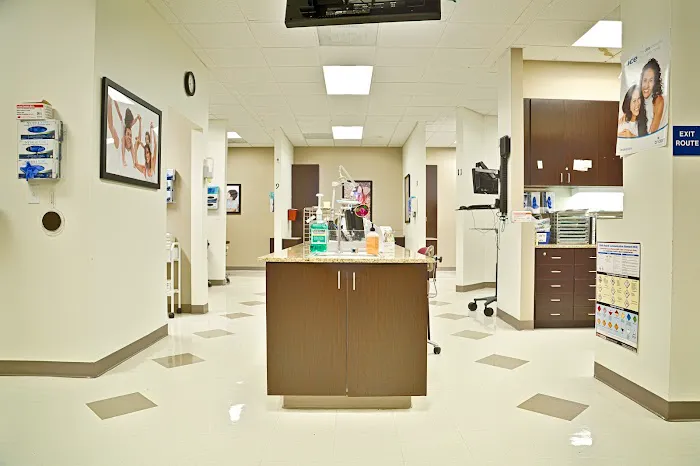Brident Dental & Orthodontics Picture 3