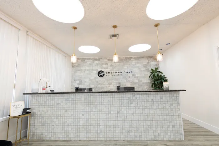 Sherman Oaks Dental Arts Picture 6