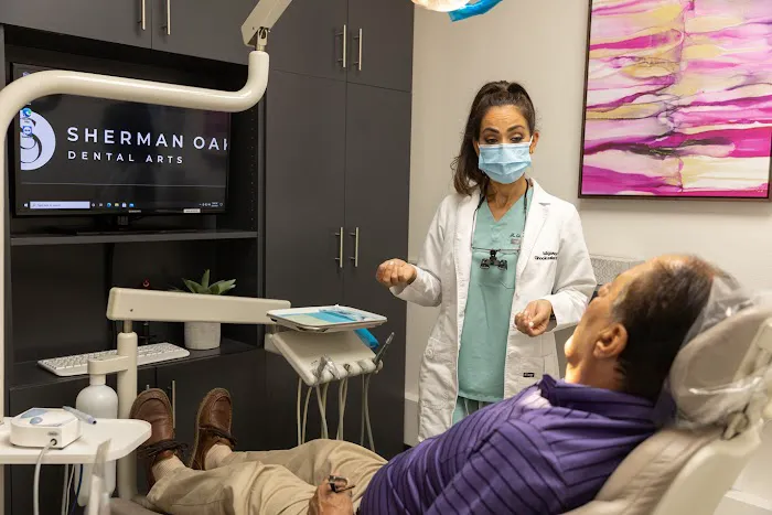 Sherman Oaks Dental Arts Picture 3