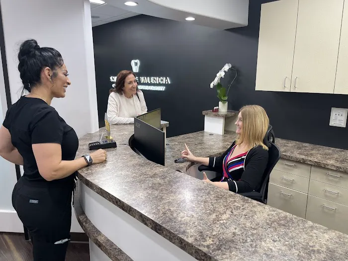 Smile Care Valencia - Robert P. Hedvat, DDS Picture 8