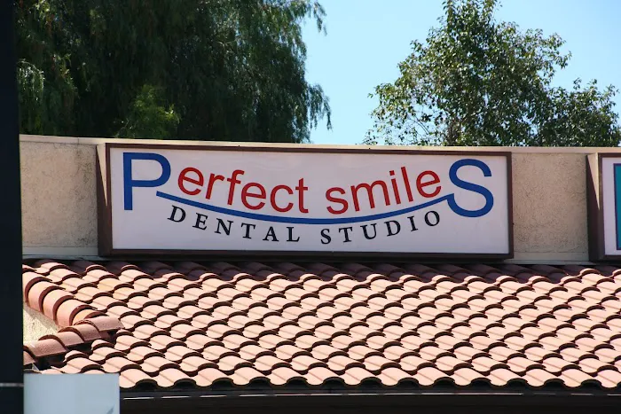 Perfect Smiles Dental Studio Picture 3