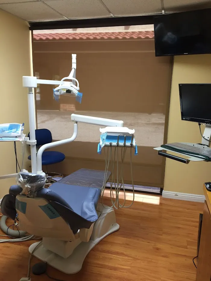 Perfect Smiles Dental Studio Picture 4
