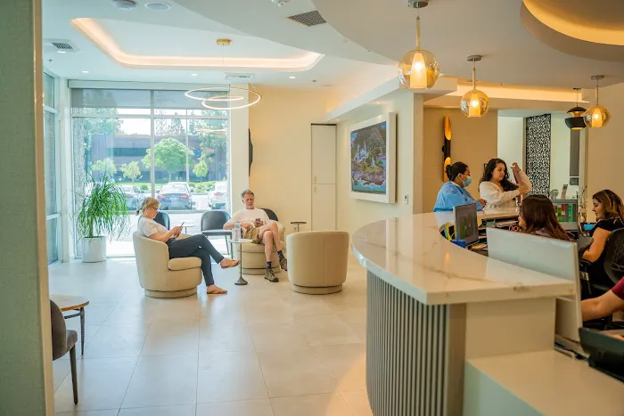 Aesthetic Dental & Specialty Center Picture 8