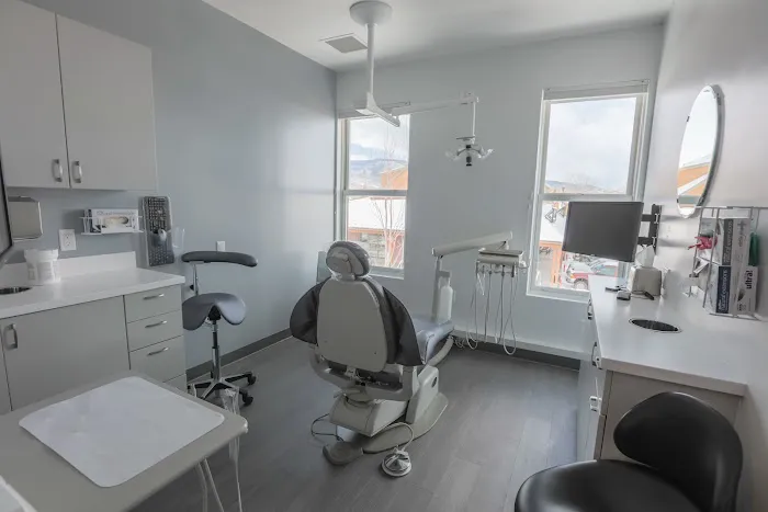 Elevate Dental Wellness Picture 4