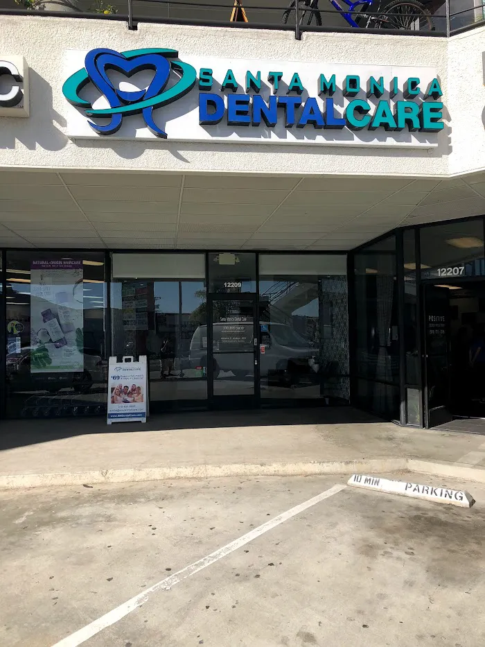 Santa Monica Dental Care Picture 10