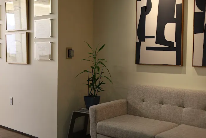 The Dentist Lounge Picture 4