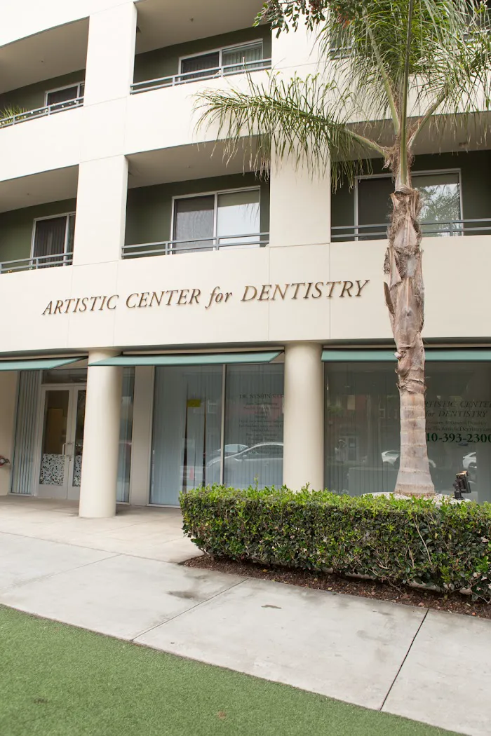The Artistic Center for Dentistry Picture 10