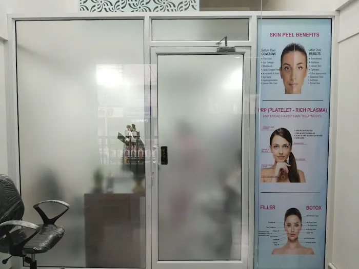 Dr. Shruti's Dent & Derma Clinic Picture 3