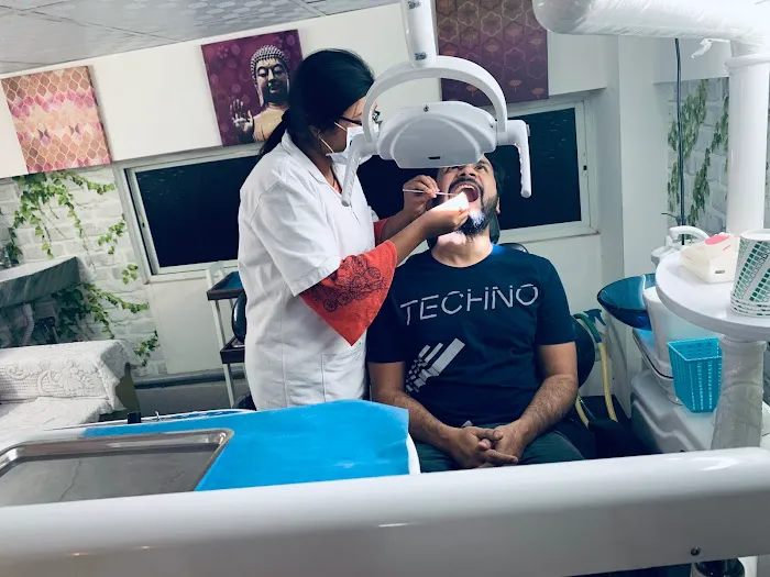 Dentique Dental Clinic | Expert Root Canal Treatment, Dental Implants & Top Cosmetic Dentists in Wakad Picture 10