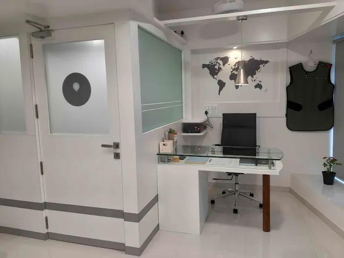 DenTown Dental Clinic Picture 8
