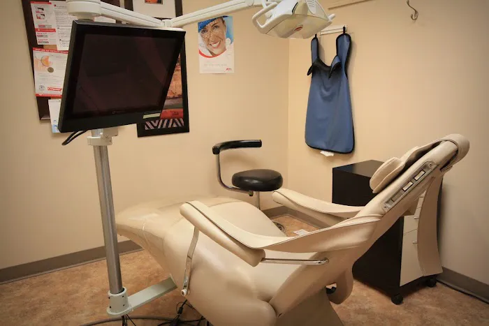 Fort Rouge Dental Group Picture 5