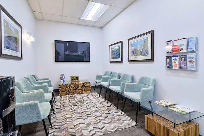 Garden Oaks Dental Centre - Dental Clinic in Winnipeg Picture 3