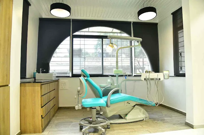 The Dent Care - Erandwane Picture 4