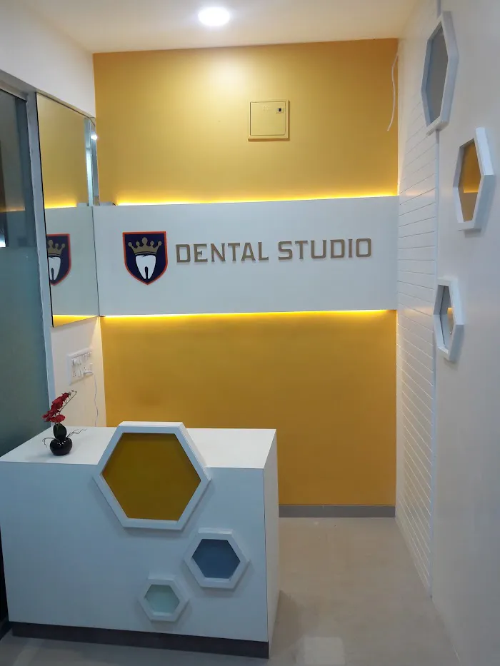 Dental Studio Picture 8