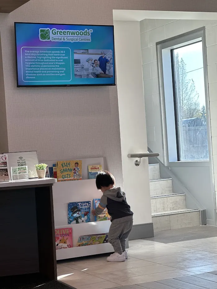 Greenwoods Dental Centre Winnipeg - Regent Ave. Picture 7