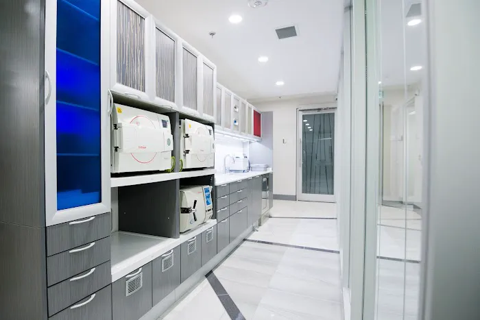 Greenwoods Dental & Surgical Centre Picture 7