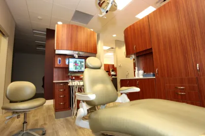 Bronstein Family Dental Picture 7