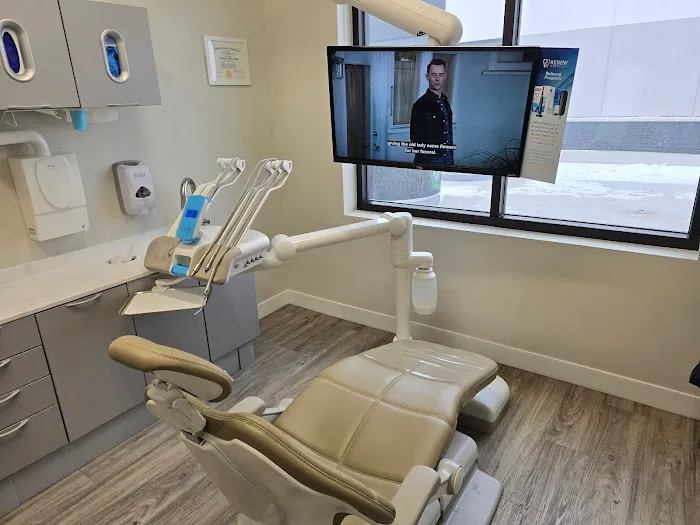 Renew Dental Winnipeg - Bridgwater Dentist Picture 4
