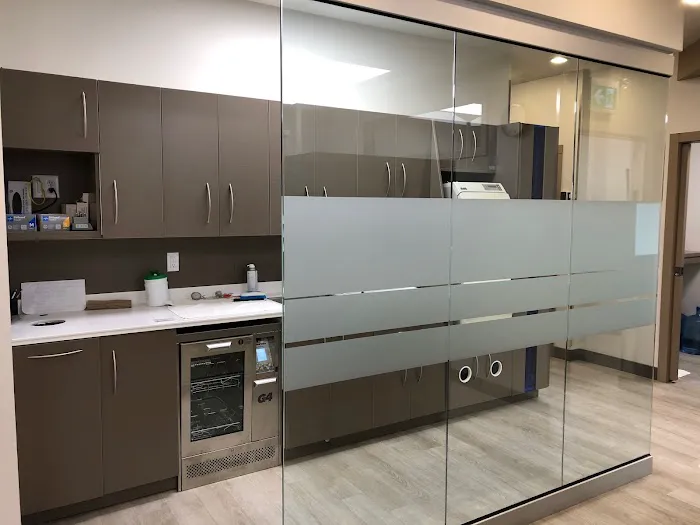 Whyte Ridge Dental Centre Picture 2