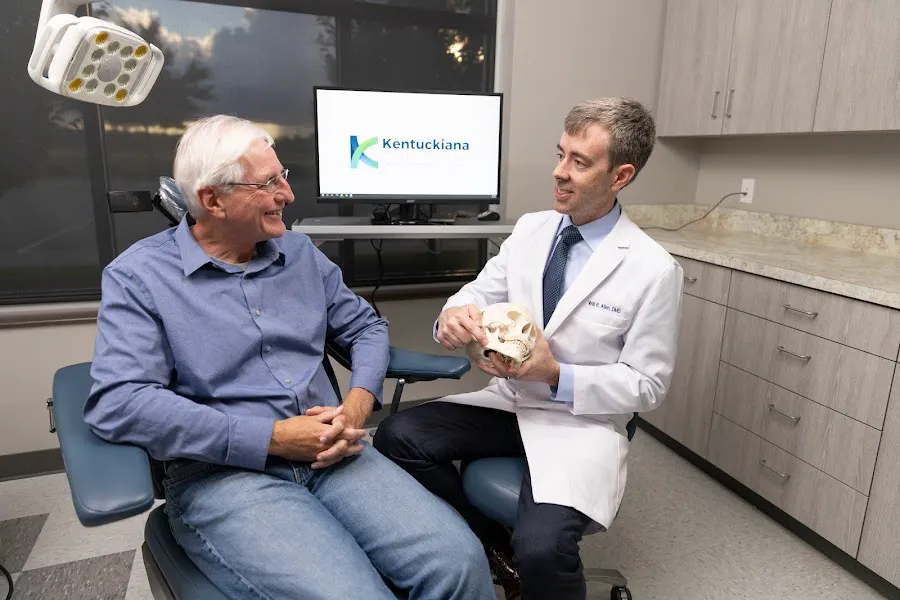 Kentuckiana Oral Maxillofacial & Dental Implant Surgery Picture 4