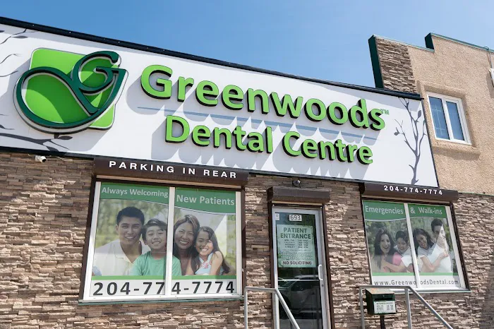 Greenwoods Dental McPhillips Picture 3
