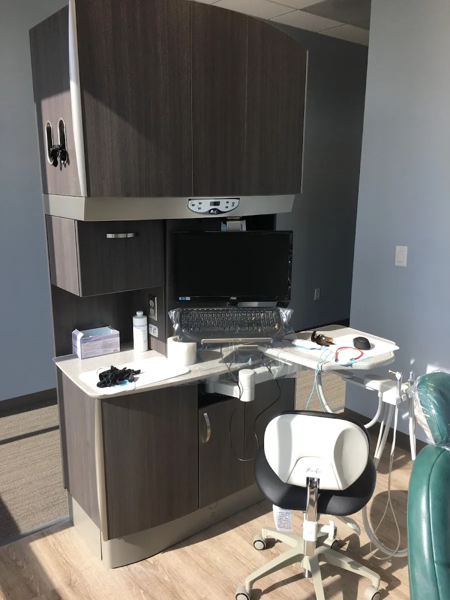Five Point Family Dentistry Picture 8