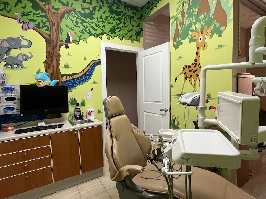 Di Tola Family Dental Center Picture 7