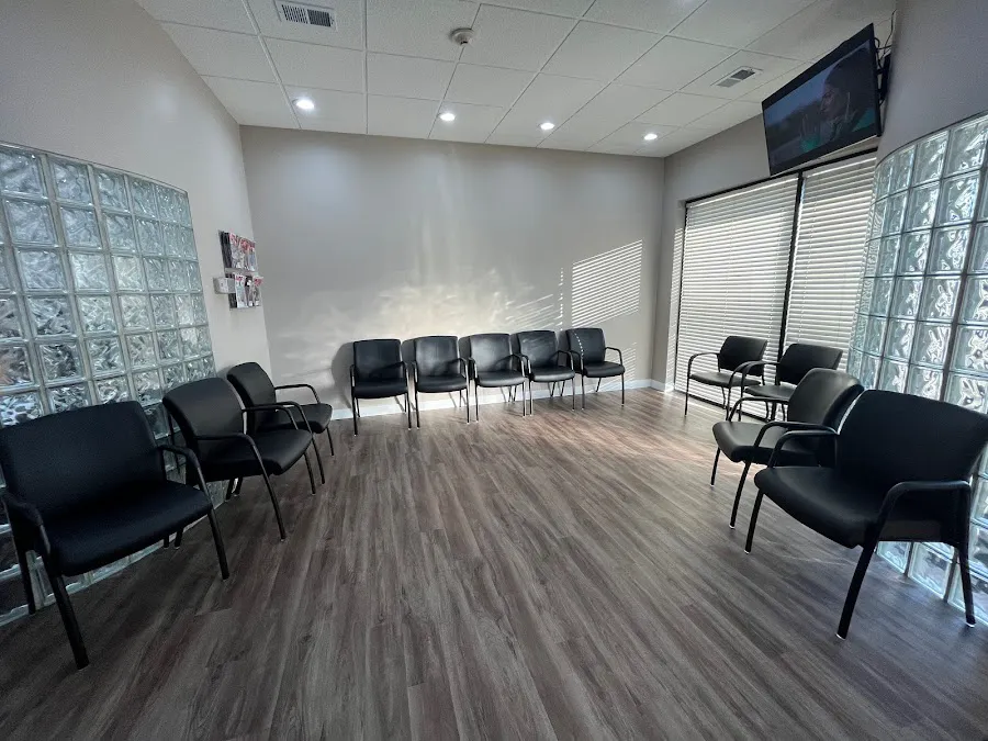 Di Tola Family Dental Center Picture 5