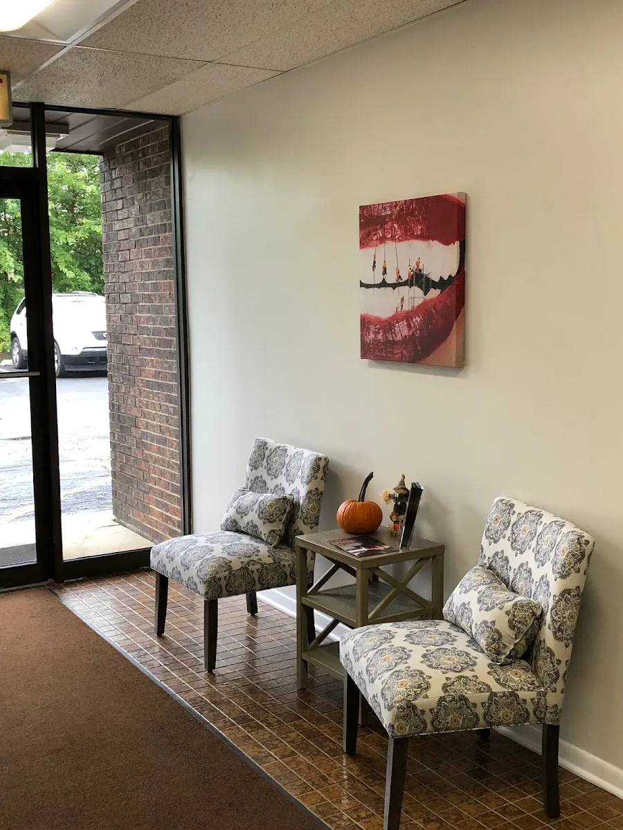 College Drive Dental Associates Picture 9