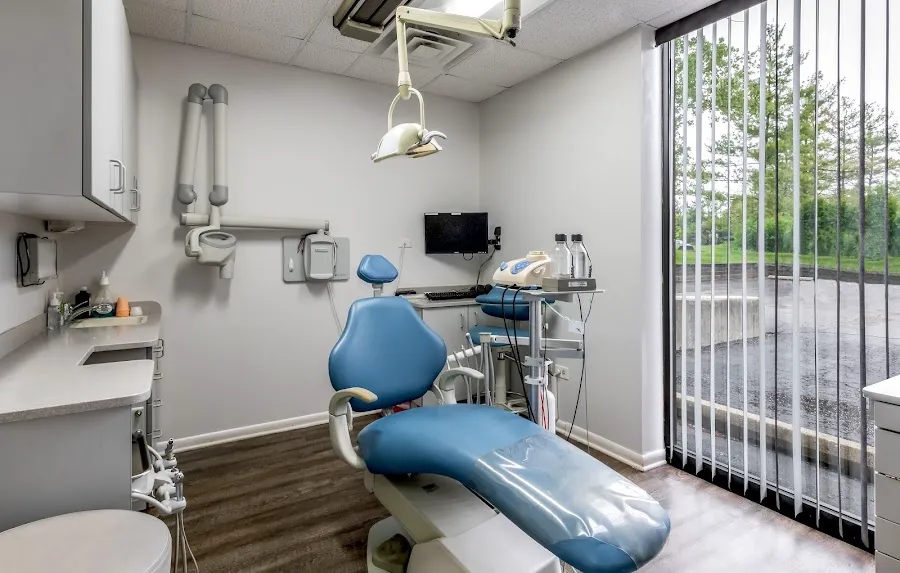 College Drive Dental Associates Picture 6
